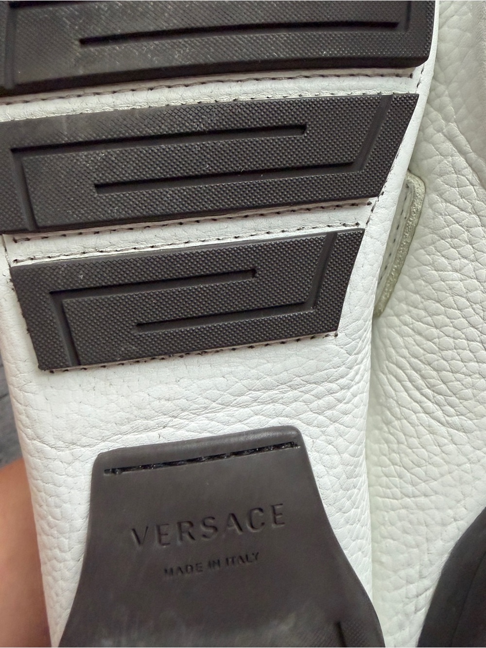 Versace Medusa White Pebbled Leather Slip-On Loafers Men’s US 10.5 EU 43.5 - Picture 9 of 9
